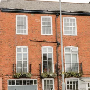 https://7a-belvoir-terrace-scarborough.yorkshirehotels.net